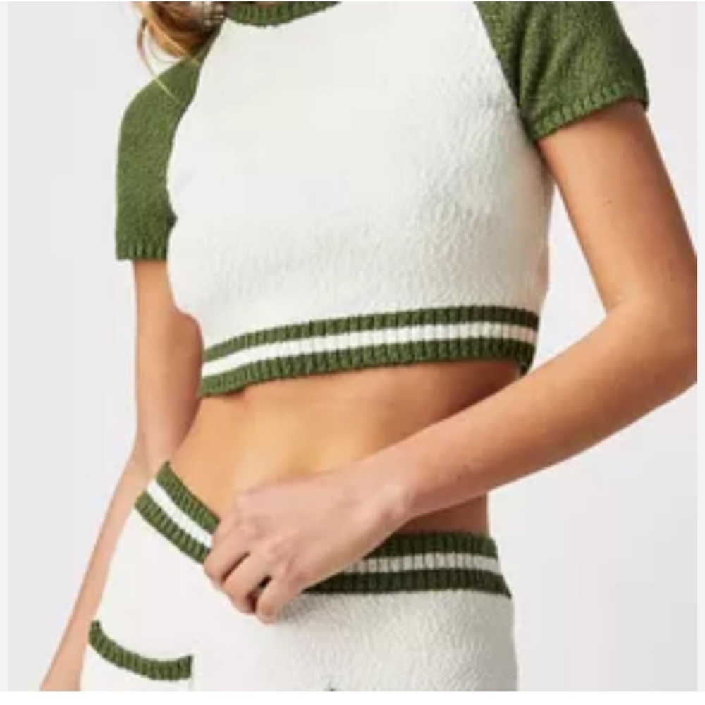Free People TY Sweater Crop Size XL